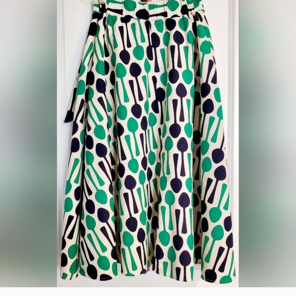 Eva Franco Asymmetrical Skirt in Green and Blue Pattern - Picture 11 of 15